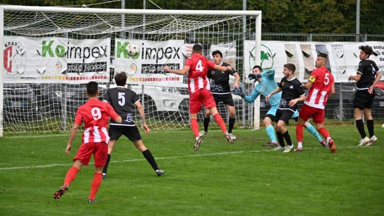 »Petarda« Krasa, v Dolini in v Žavljah premočna burja