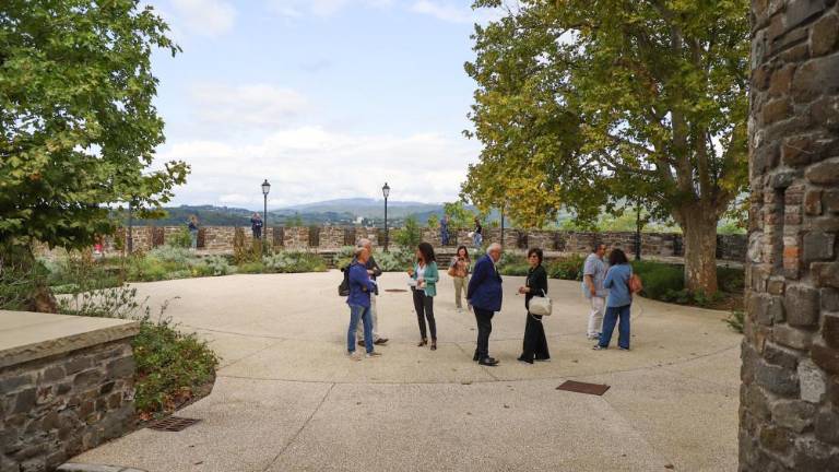 Grajsko dvorišče kraj druženja in kulture