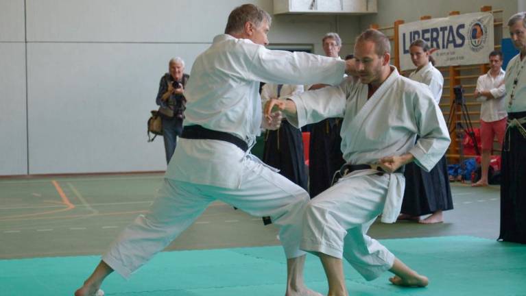 Mojster Sergij Štoka in trener Elia Hrovatin (desno), oba člana Shinkai karate kluba (ARHIV)