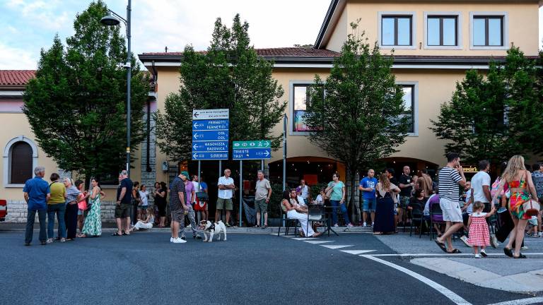 Opčine so zaživele v poletnem večeru