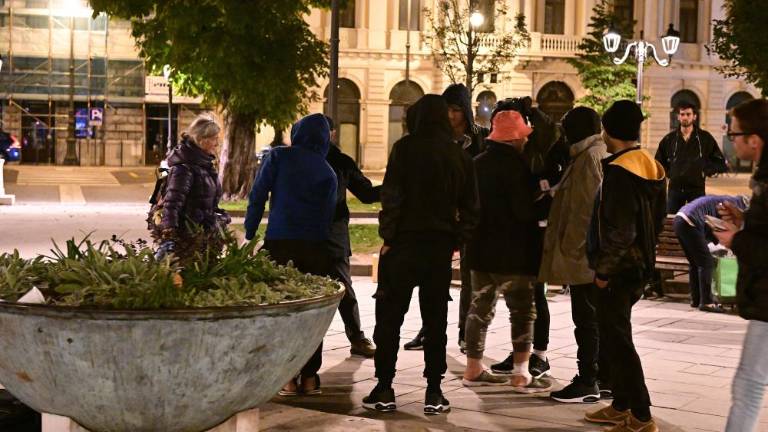 Od julija še več migrantov na cesti