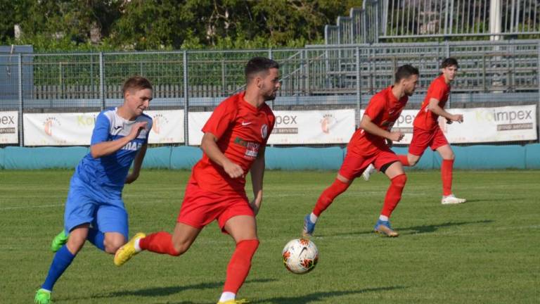 Visok poraz Jadrana, Kras (le) s točko