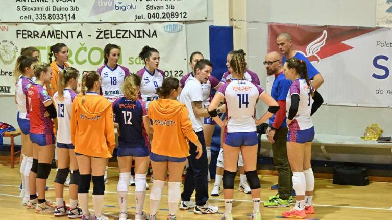 Soča, SloVolley in Sloga Tabor še naprej meljejo nasprotnike