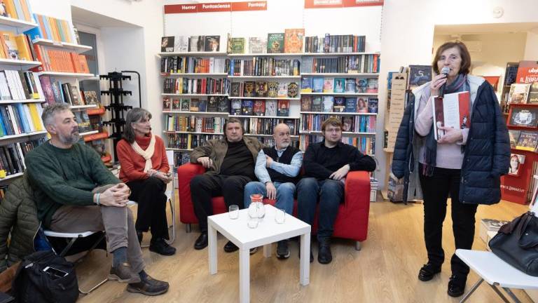 Črni plamen tudi v šolah