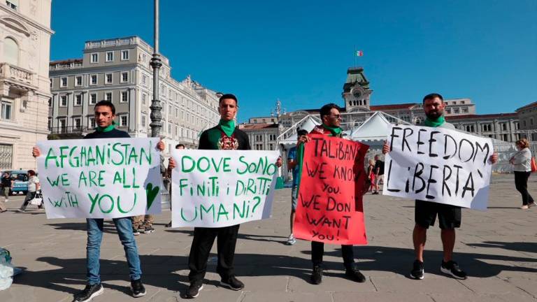 Tržaški Afganistanci za mir