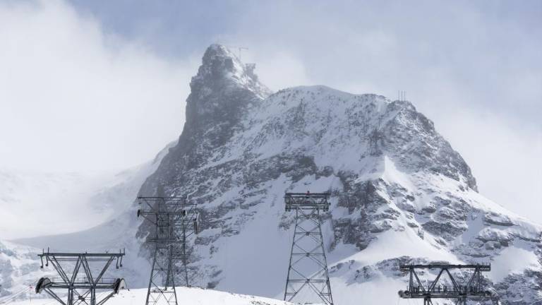 Uvodna moška smuka prihodnji teden odpovedana