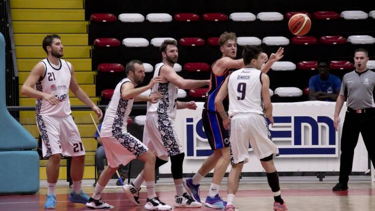 Športna nedelja: Kras in Juventina v gosteh, Jadran doma