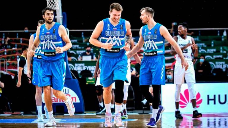 Slovenija s 50 točkami razlike odpravila Angolo