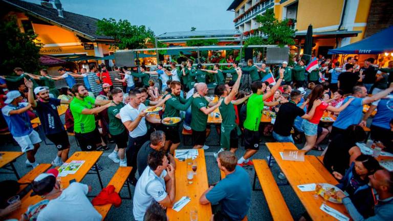 Energija, trobenta, Žile, čustva, ponos, gostilna in rdeče majice