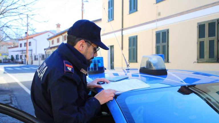 Aretirali 21 tihotapcev migrantov