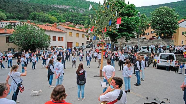 Majenca je Dolina in Dolina je Majenca