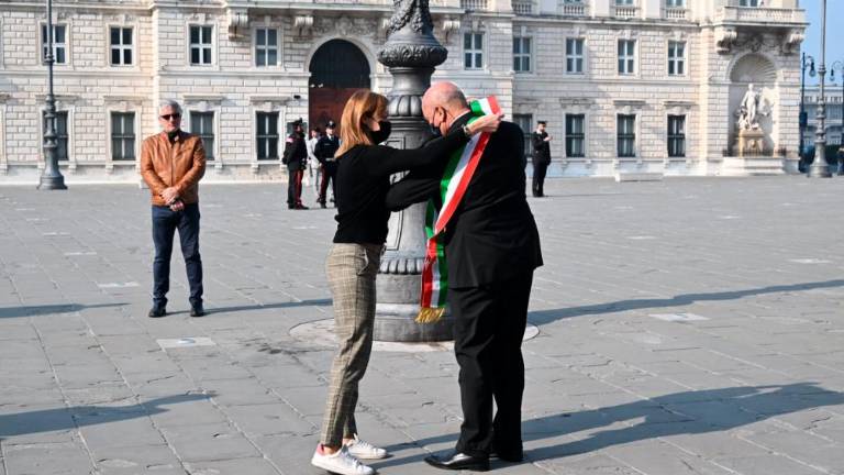 Današnji prizori z Velikega trga (foto)