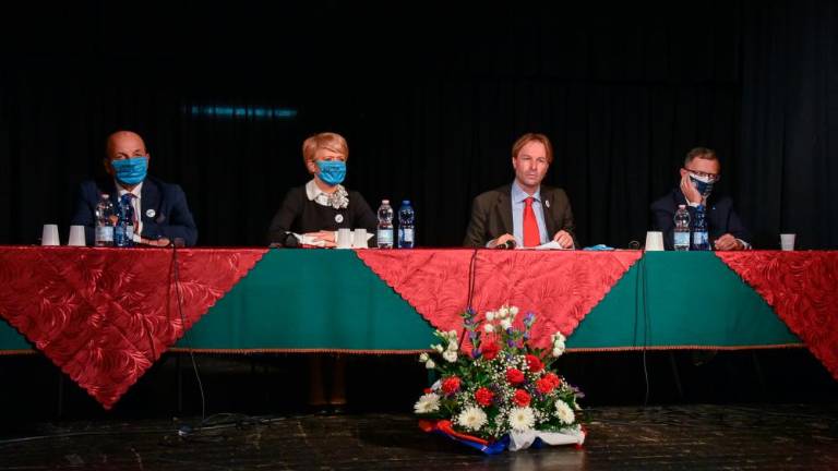 Ob 70-letnici Kmečke zveze trta prijateljstva in nova etiketa prosekarja