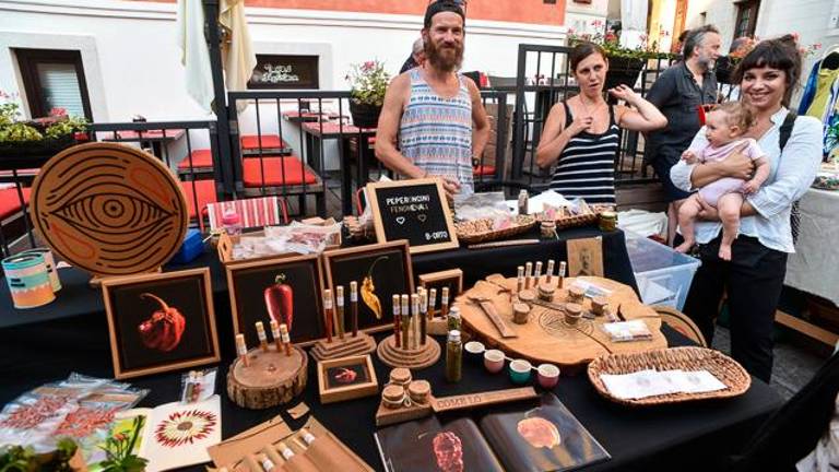 Dizajnerji, obrtniki in umetniki na sejmu Barbacan Produce
