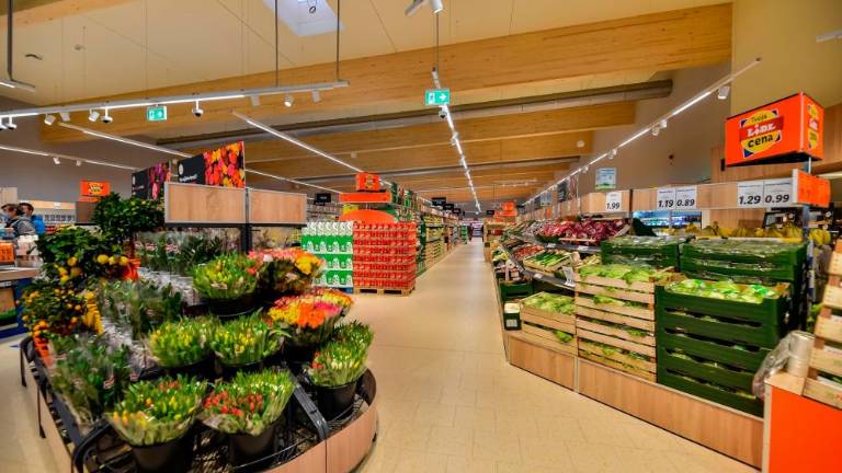 Umik Alpskega mleka s polic