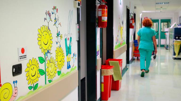 Z lastnimi pametnimi celicami nad rakave