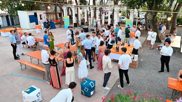 V Sesljanu se je odvijal tradicionalni Aperibanking