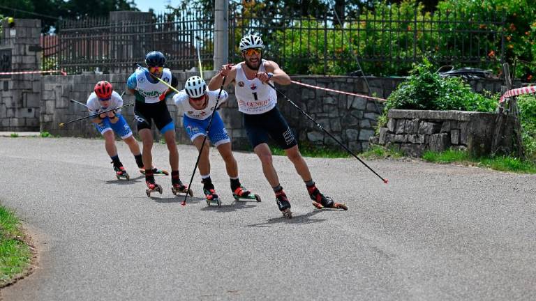 Začetek sezone na tekaških rolkah v režiji AŠD Mladina
