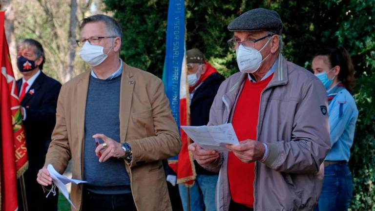 »Iz borbe in smrti je vzklilo drevo demokracije, ki ga moramo gojiti«