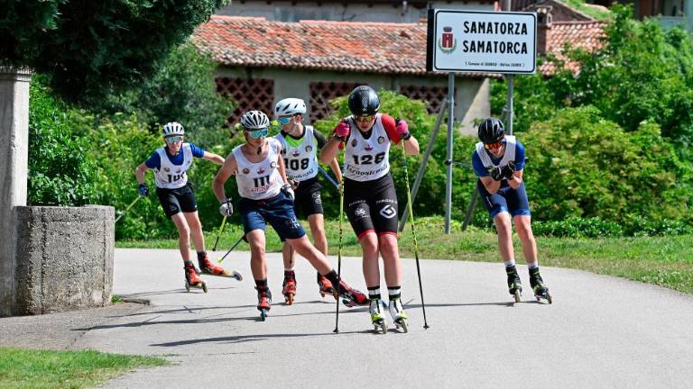 Začetek sezone na tekaških rolkah v režiji AŠD Mladina