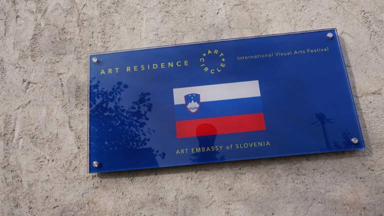 Na domačiji Edija Kebra odprli slovensko kulturno ambasado