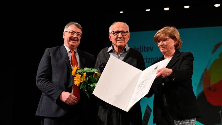 Osrednja proslava z Grmado v pristanu