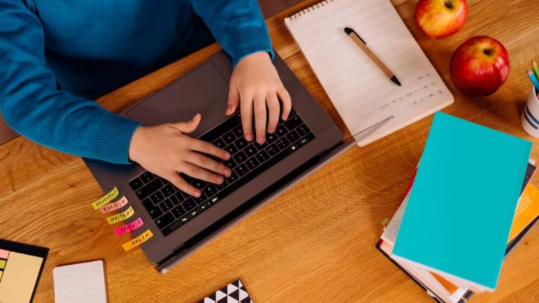 Otrokom udobna internetna izkušnja (nasveti za starše)