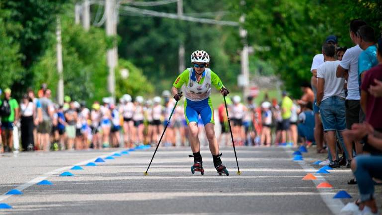 Začetek sezone na tekaških rolkah v režiji AŠD Mladina