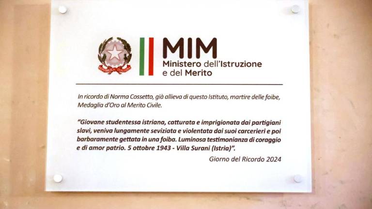 Dijaki zgroženi nad prikritim revizionizmom