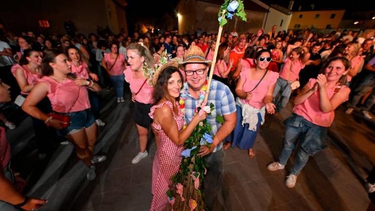 Četrtek na Kraški ohceti