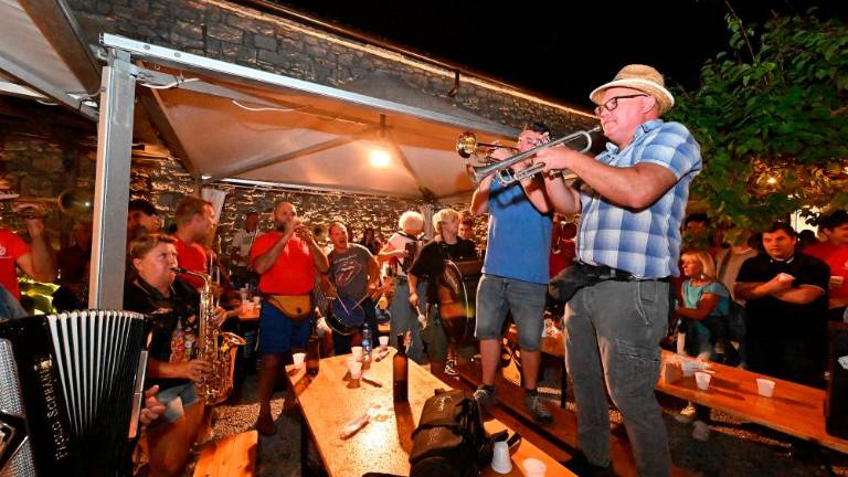 Četrtek na Kraški ohceti