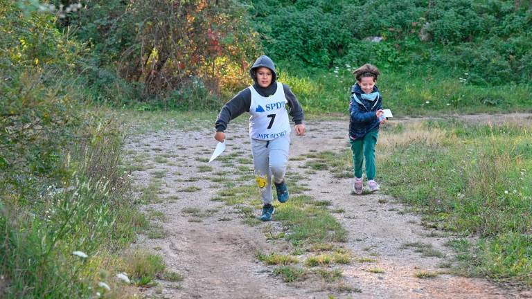 Osem osnovnih šol na tradicionalnem orieenteringu