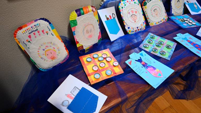 Kriški osnovnošolci so se poklonili Miroslavu Košuti