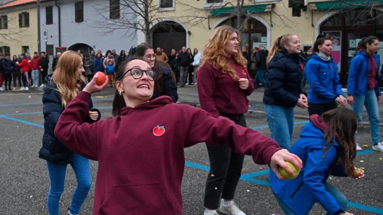 Starodavni običaj lučanja v Boljuncu