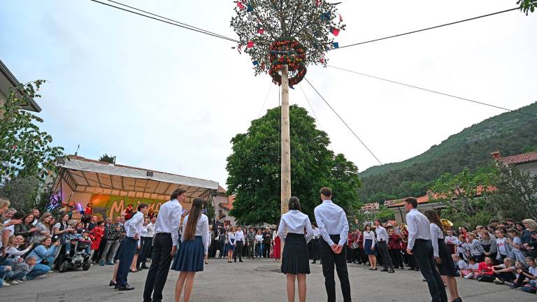 S podiranjem maja padel zastor nad Majenco