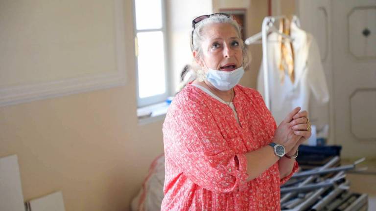 Na stropih palače odkrili njeno preteklost