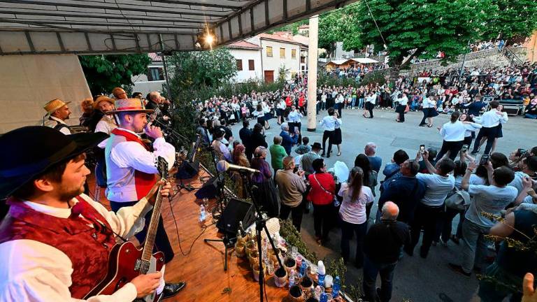 Veselo razpoloženje na Majenci