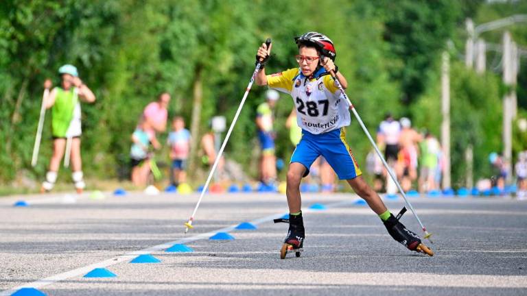 Začetek sezone na tekaških rolkah v režiji AŠD Mladina