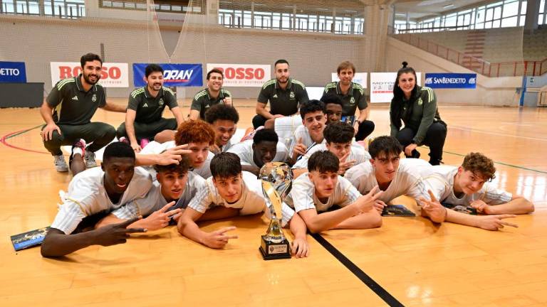 Četrta izvedba turnirja No Borders Euro Cup vsestransko uspela