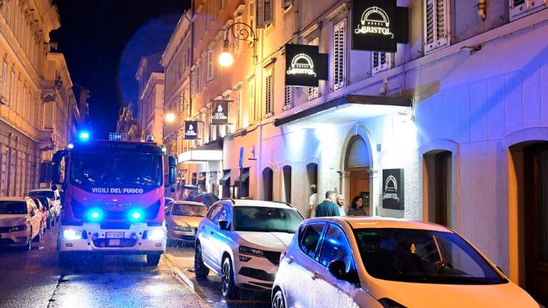 Močan naliv v Trstu