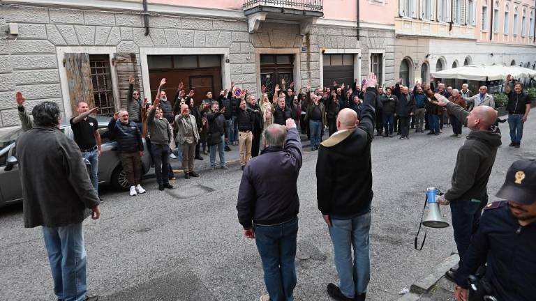 Opozicijske stranke zahtevajo odstop odbornika Scoccimarra