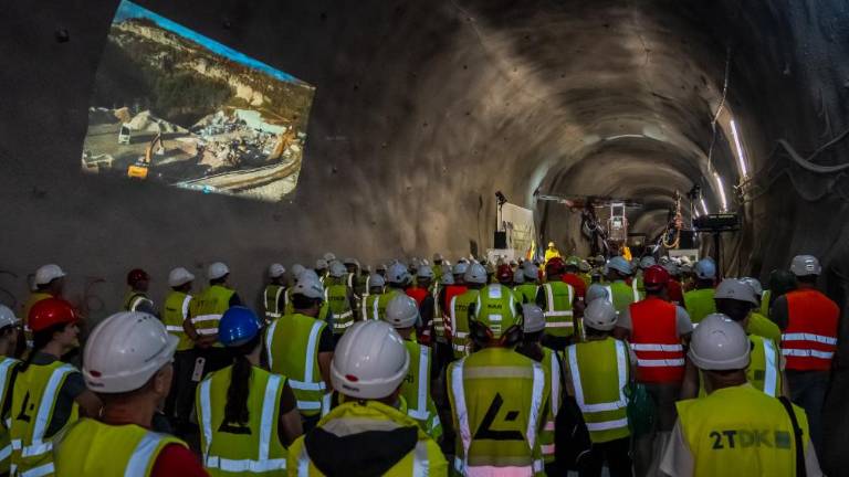 Drugi tir: preboj predorov tudi uradno obeležili