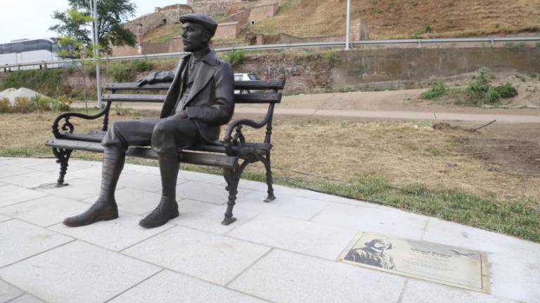V Beogradu postavili kip Edvarda Rusjana