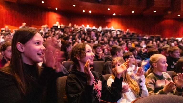 Kinomagnet za tkanje novih prijateljstev