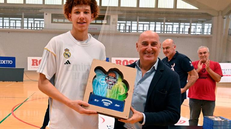 Četrta izvedba turnirja No Borders Euro Cup vsestransko uspela