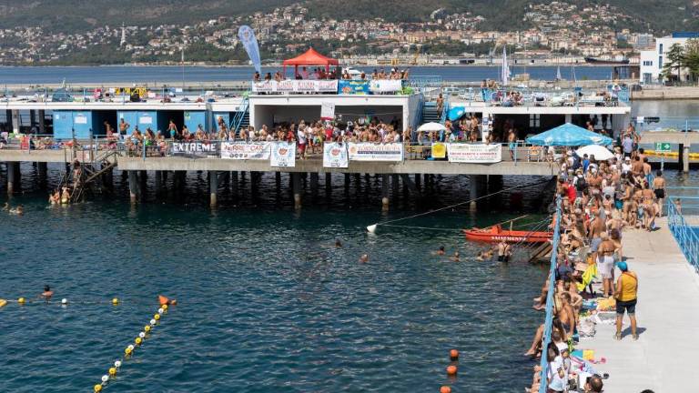 Po dveh letih spet klanfe