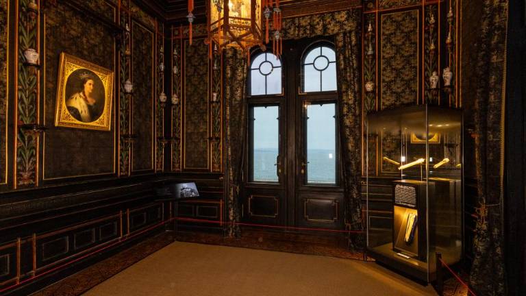 Šarlotino žezlo končno na ogled v orientalski sobi