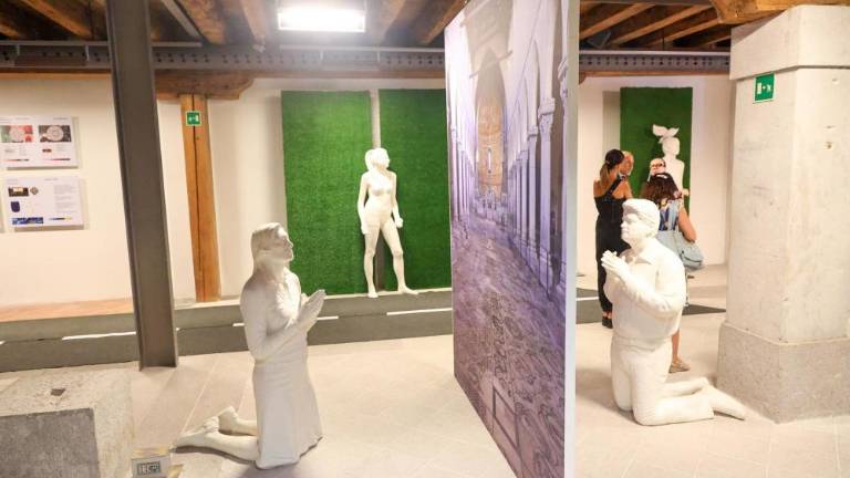 Pletejo sodelovanje med umetnostjo in gospodarstvom