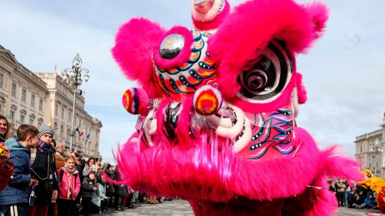 Spektakel za konec kitajskega novega leta