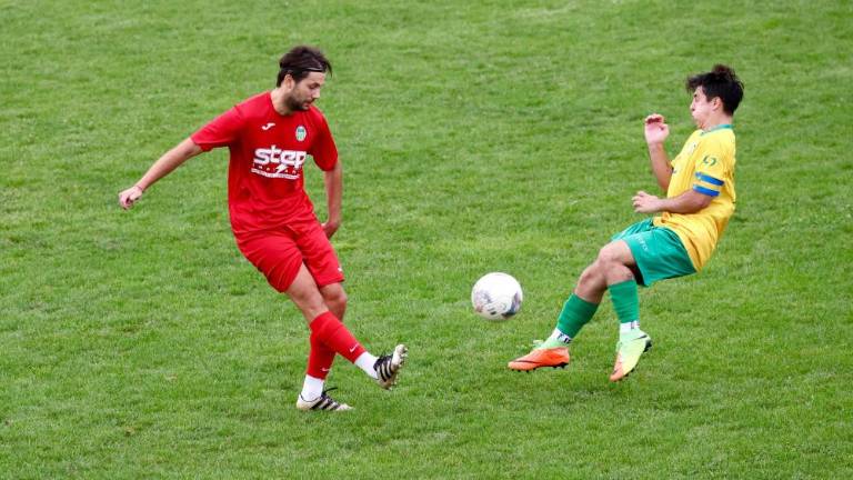 Sesljanski »delfini« zapravili zmago v sodnikovem podaljšku